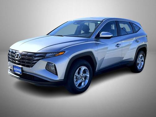 2023 Hyundai TUCSON SE