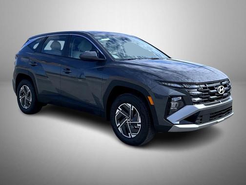 Gray 2026 Hyundai TUCSON Hybrid Blue SE