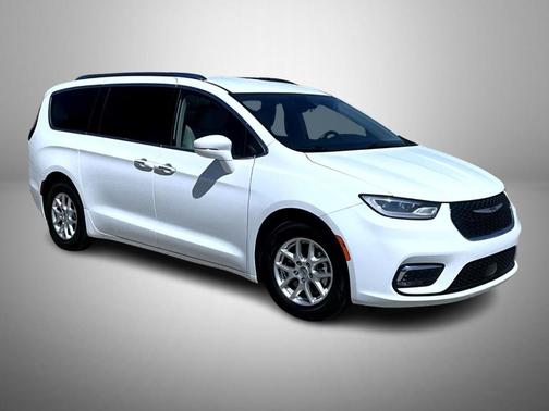 2021 Chrysler Pacifica Touring-L