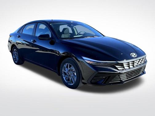 2025 Hyundai ELANTRA HEV Blue