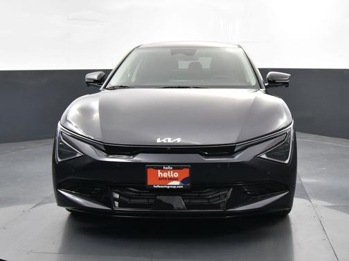 2025 Kia EV6 Wind