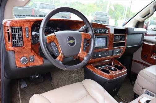 2022 Chevrolet Express 2500 RWD 2500 Regular Wheelbase WT