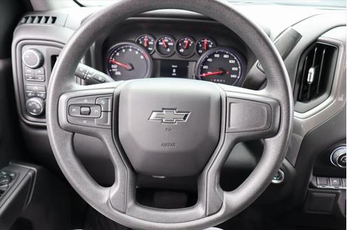2022 Chevrolet Silverado 1500 Custom Trail Boss