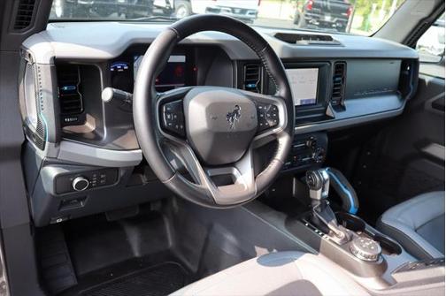 2022 Ford Bronco Black Diamond