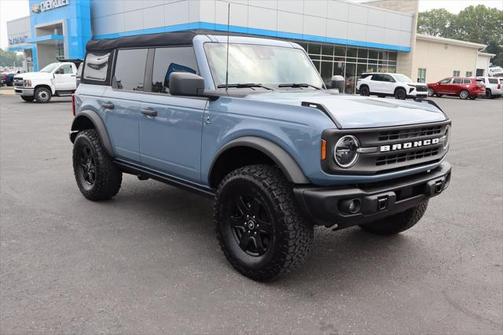 2023 Ford Bronco Black Diamond