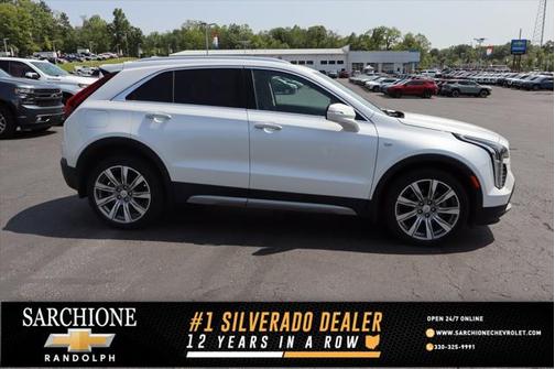 2023 Cadillac XT4 Premium Luxury