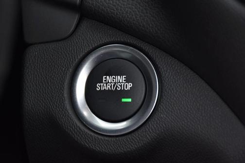 Photo 5 of 30 of 2019 Chevrolet Equinox 1LT