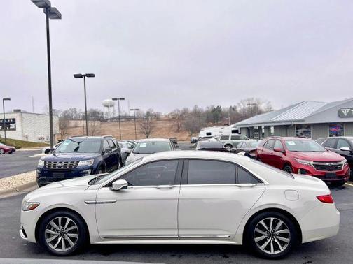 2020 Lincoln Continental Standard