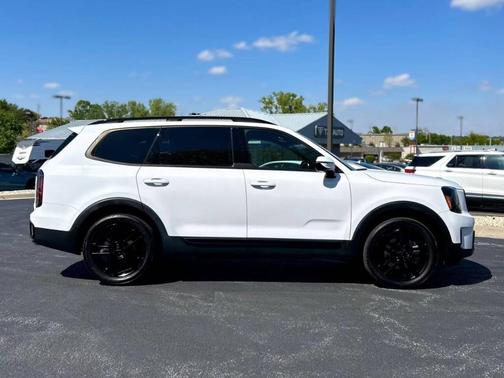 White 2025 Kia Telluride SX X-Line