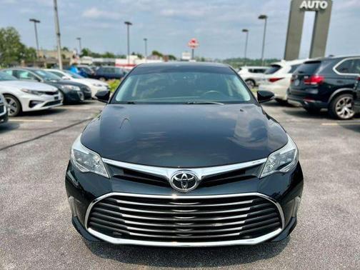 2016 Toyota Avalon XLE