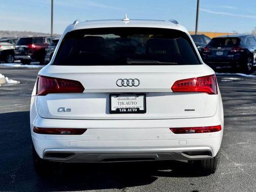 2020 Audi Q5 45 Premium