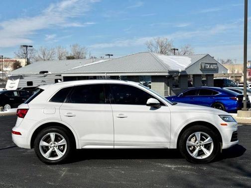2020 Audi Q5 45 Premium