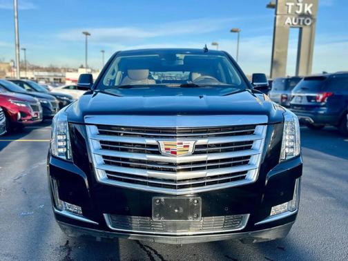 2016 Cadillac Escalade Platinum