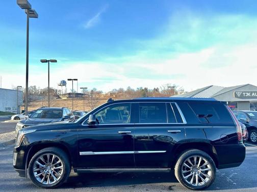 2016 Cadillac Escalade Platinum