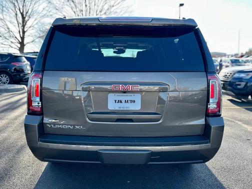 2016 GMC Yukon XL SLT