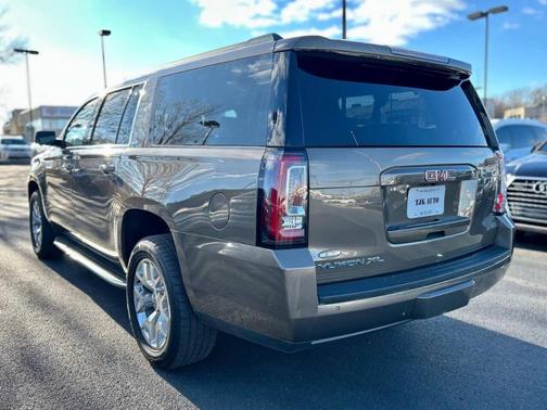 2016 GMC Yukon XL SLT