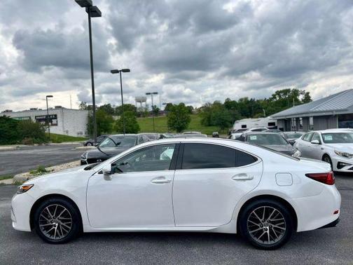 2016 Lexus ES 350 Base