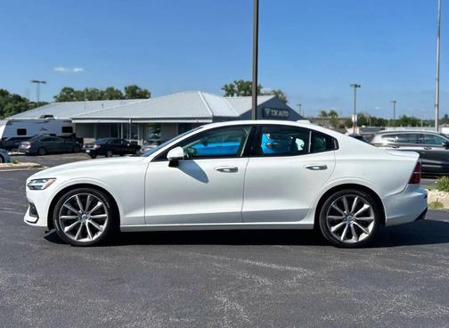 White 2020 Volvo S60 T6 Momentum