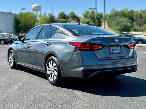 Gun Metallic 2020 Nissan Altima 2.5 S