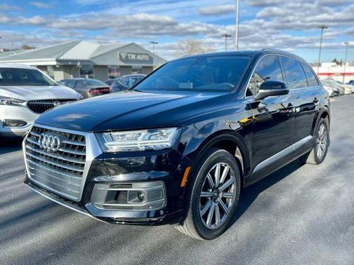 2019 Audi Q7 55 Premium Plus