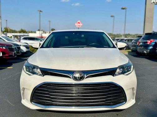 2016 Toyota Avalon XLE