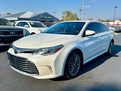 2016 Toyota Avalon XLE