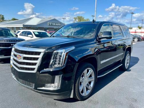 2018 Cadillac Escalade Luxury