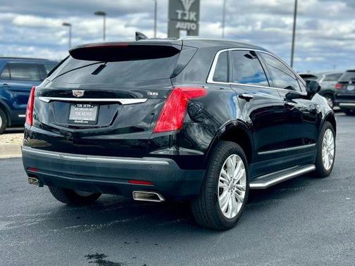 Black 2018 Cadillac XT5 Premium Luxury
