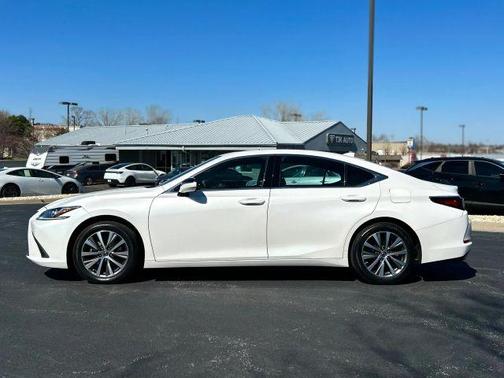 White 2021 Lexus ES 350 Base