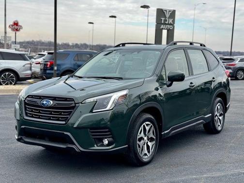 2024 Subaru Forester Premium