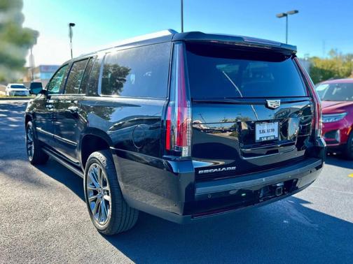 2020 Cadillac Escalade ESV Premium Luxury