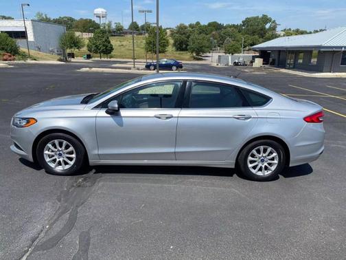 2018 Ford Fusion S