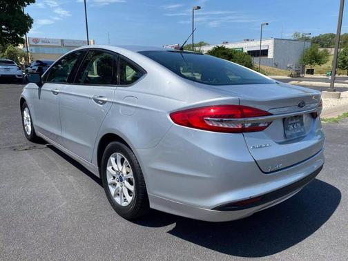 2018 Ford Fusion S