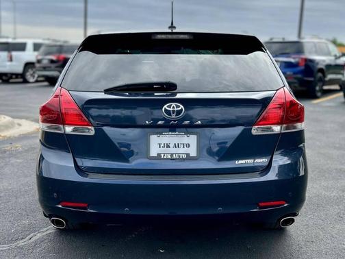 Blue 2015 Toyota Venza Limited