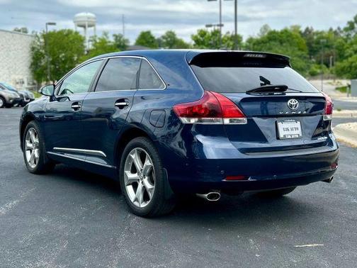 Blue 2015 Toyota Venza Limited