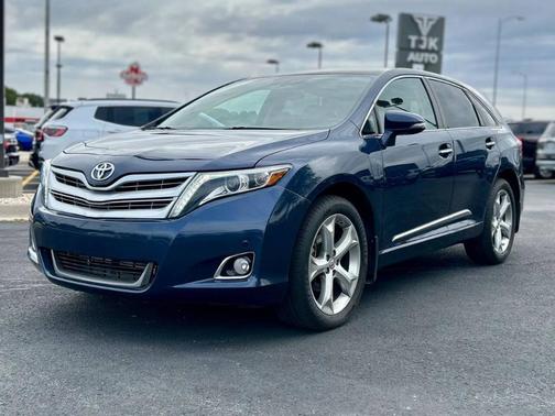Blue 2015 Toyota Venza Limited