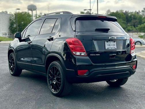 Black 2021 Chevrolet Trax LT
