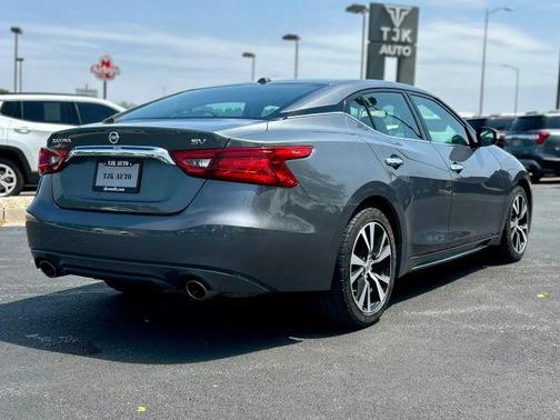 Gray 2018 Nissan Maxima 3.5 SV