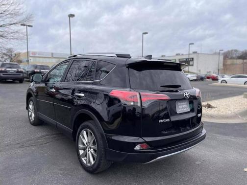 2018 Toyota RAV4 Limited