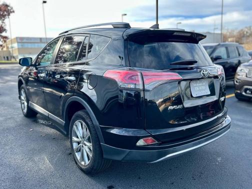 2018 Toyota RAV4 Limited