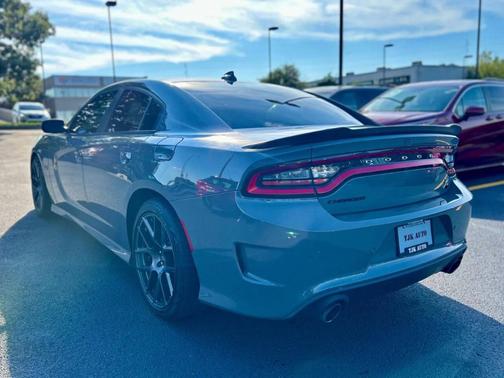 2019 Dodge Charger Scat Pack