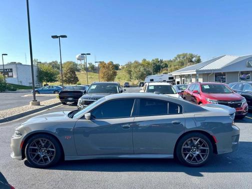 2019 Dodge Charger Scat Pack