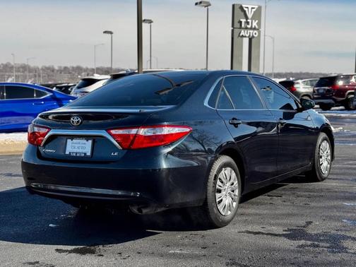Black 2016 Toyota Camry LE