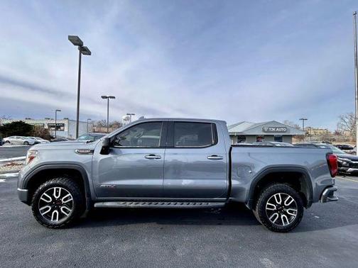 2022 GMC Sierra 1500 Limited AT4