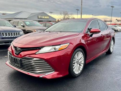 2018 Toyota Camry XLE