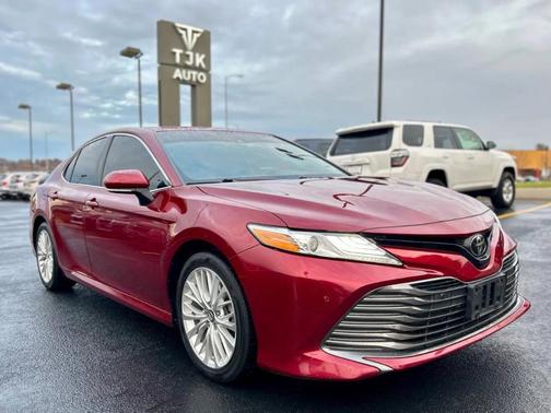 2018 Toyota Camry XLE