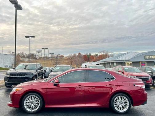 2018 Toyota Camry XLE