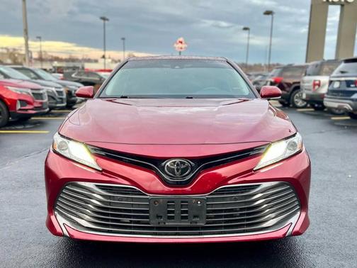 2018 Toyota Camry XLE
