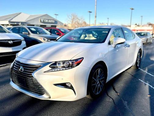 2017 Lexus ES 350 Base