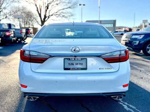 2017 Lexus ES 350 Base